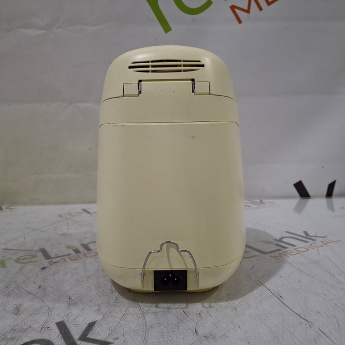 Medela 87115 Waterless Milk Warmer