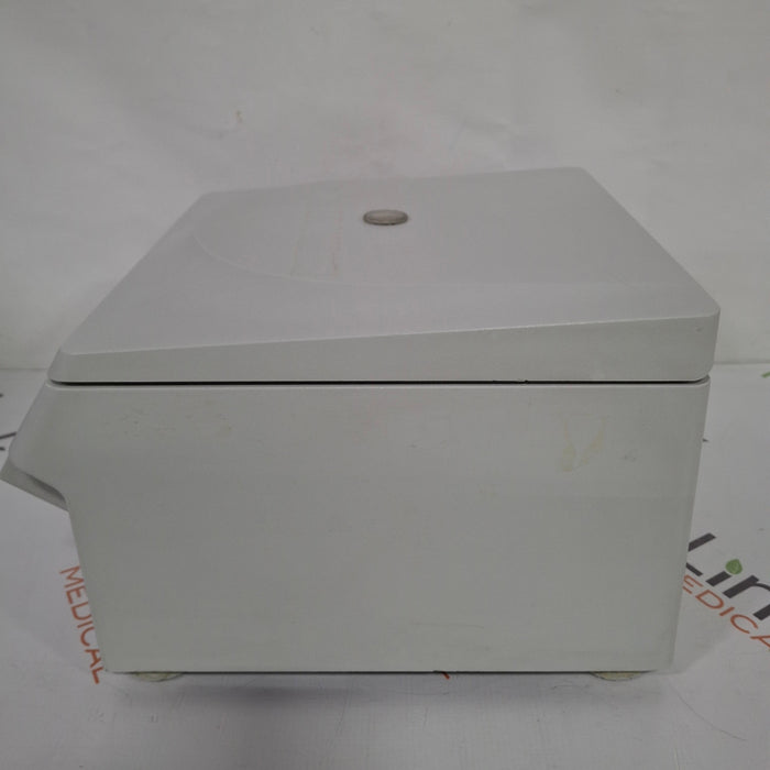 Eppendorf 5417C Centrifuge