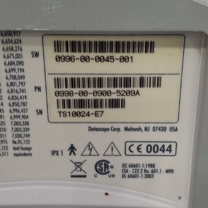 Datascope Passport 2 w/CO2 Patient Monitor