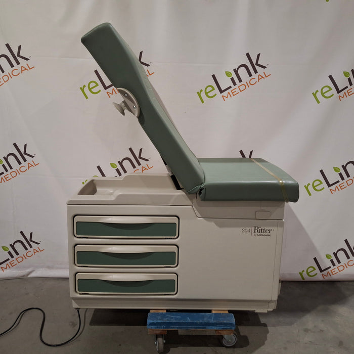 Midmark 204 Exam Table