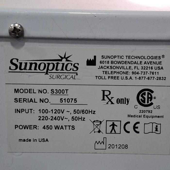 Sunoptics Surgical S300T Titan Light Source