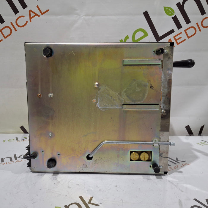 Pelton & Crane Omni-Clave Autoclave