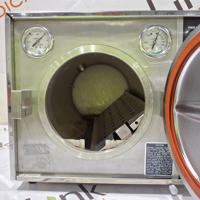 Pelton & Crane Omni-Clave Autoclave