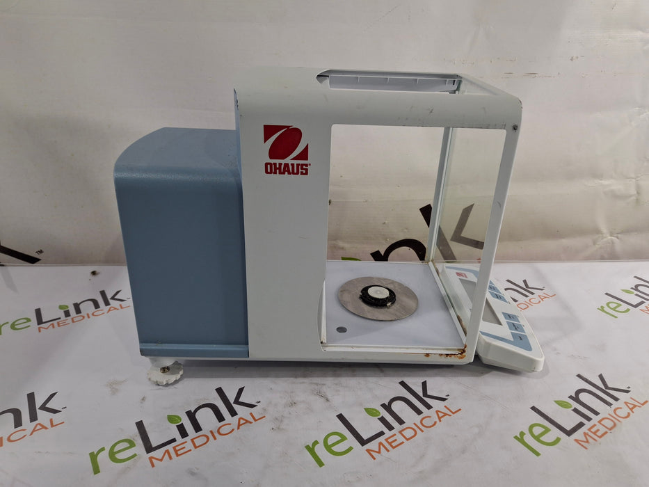 Ohaus DV215CD Discovery Analytical Balance Scale