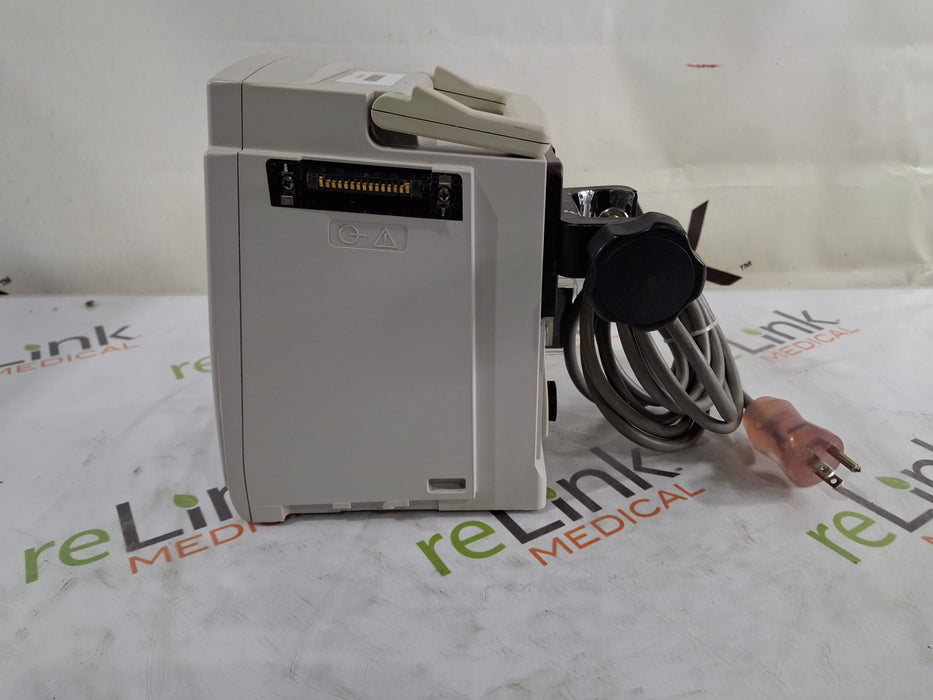 CareFusion CareFusion Alaris 8015 Large Screen POC Infusion Pump Infusion Pump reLink Medical