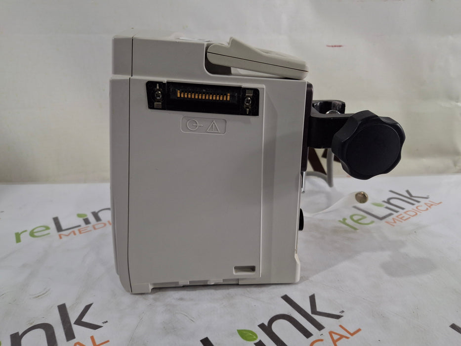 CareFusion Alaris 8015 Large Screen POC Infusion Pump