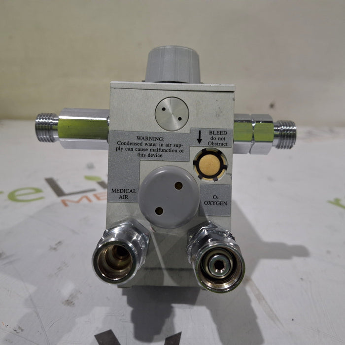 CareFusion Bird Low Flow Air/O2 Blender