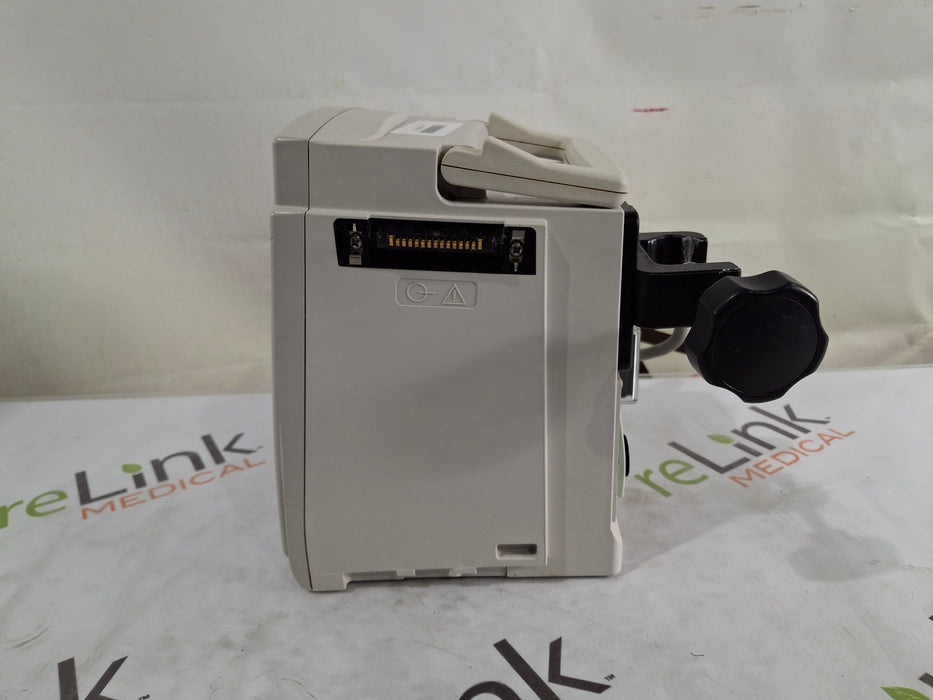 CareFusion Alaris 8015 Large Screen POC Infusion Pump