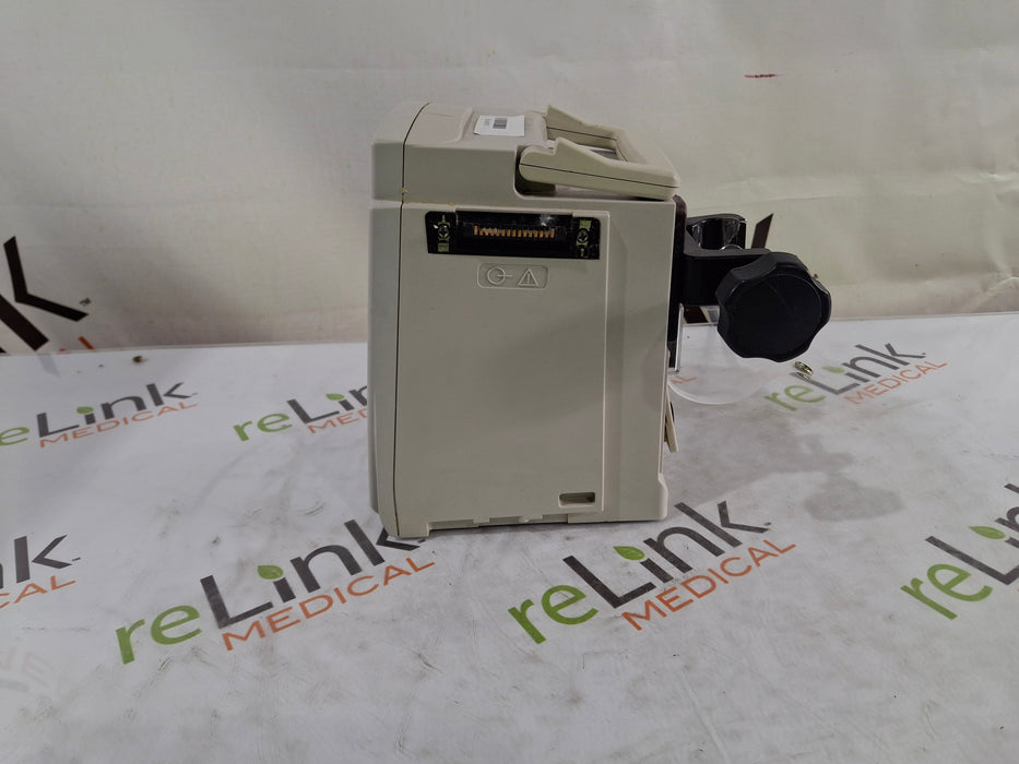 CareFusion CareFusion Alaris 8015 Large Screen POC Infusion Pump Infusion Pump reLink Medical