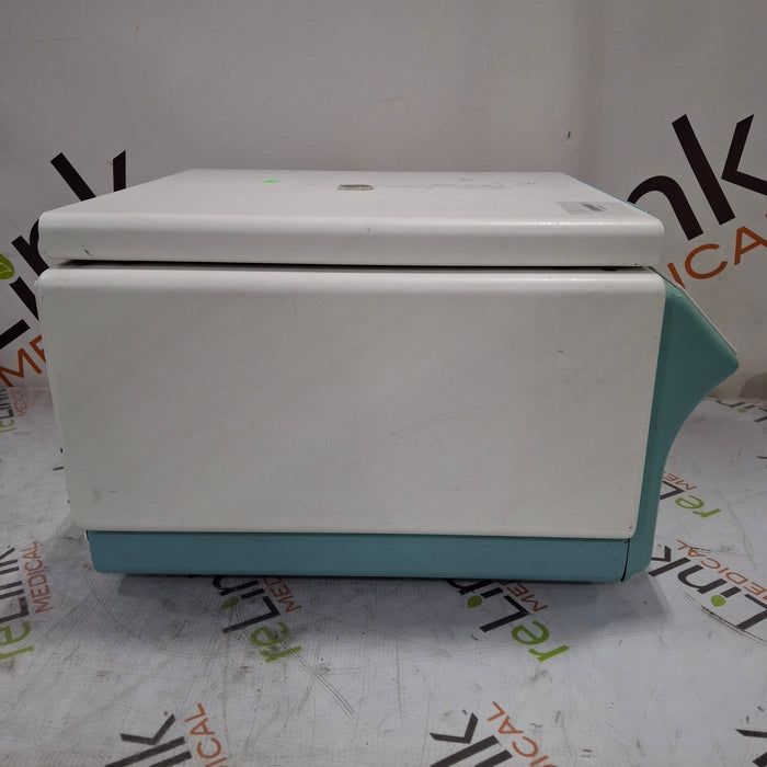 Hettich Universal 32 Type 1605-01 Zentifugen Benchtop Centrifuge