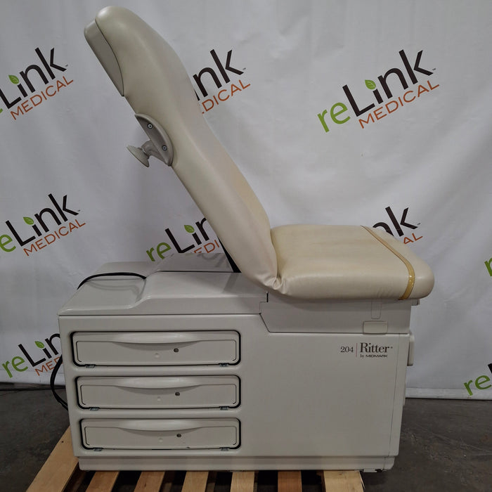 Midmark 204 Exam Table