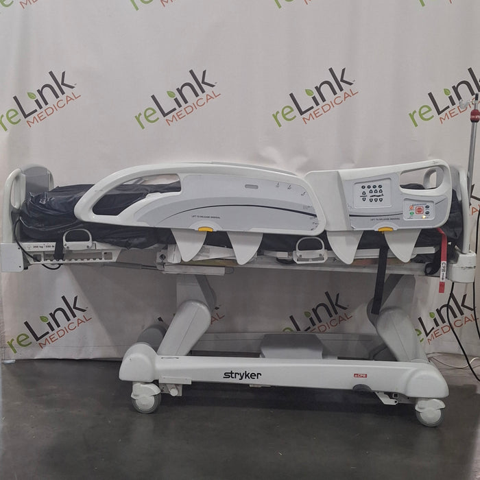 Stryker Stryker InTouch FL27ZX Critical Care Hospital Bed Beds & Stretchers reLink Medical