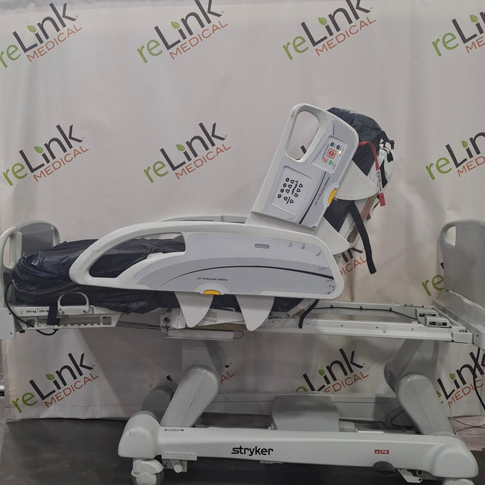 Stryker Stryker InTouch FL27ZX Critical Care Hospital Bed Beds & Stretchers reLink Medical