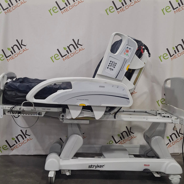 Stryker InTouch FL27ZX Critical Care Hospital Bed