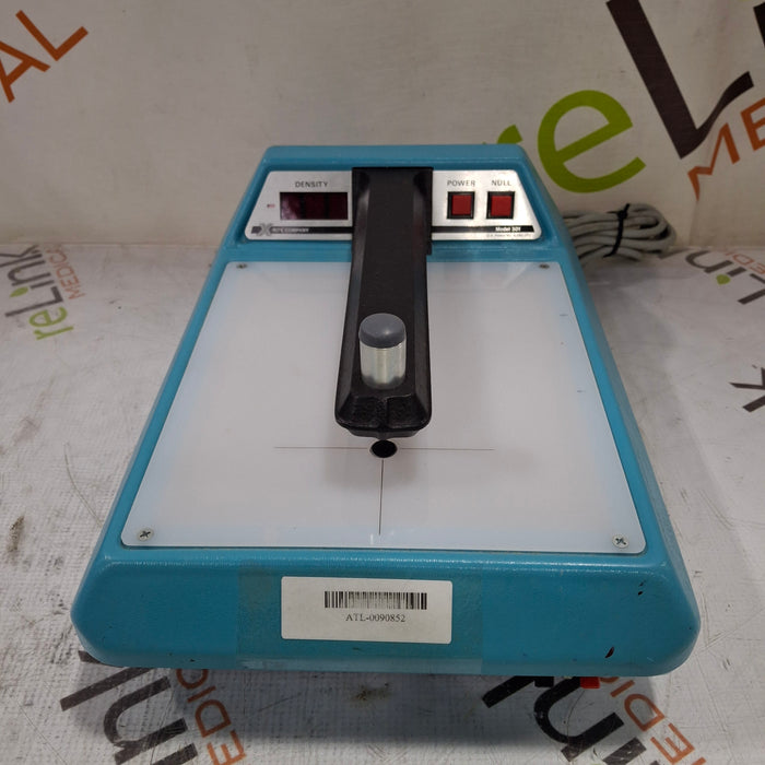 X-Rite 301 Transmission Densitometer