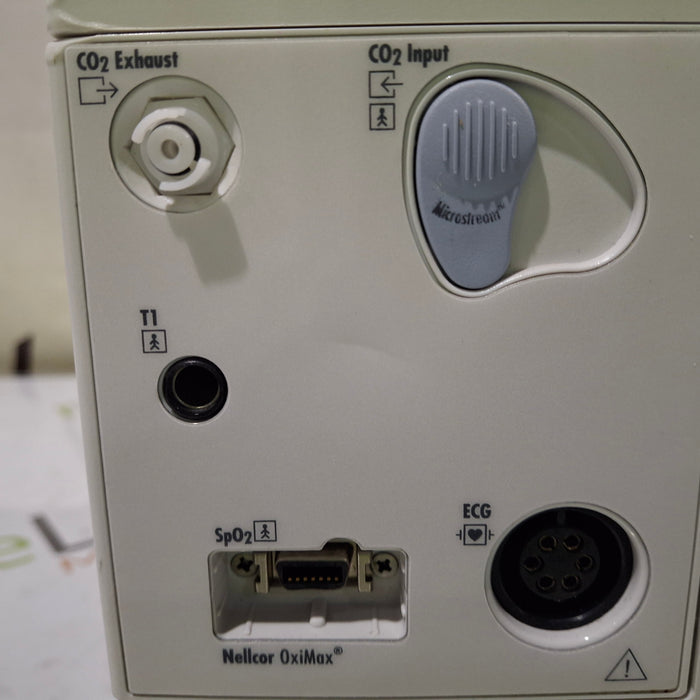 Datascope Passport 2 w/CO2 Patient Monitor