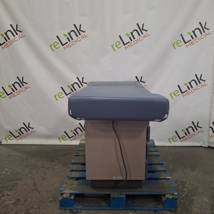 Ritter 104 Exam Table