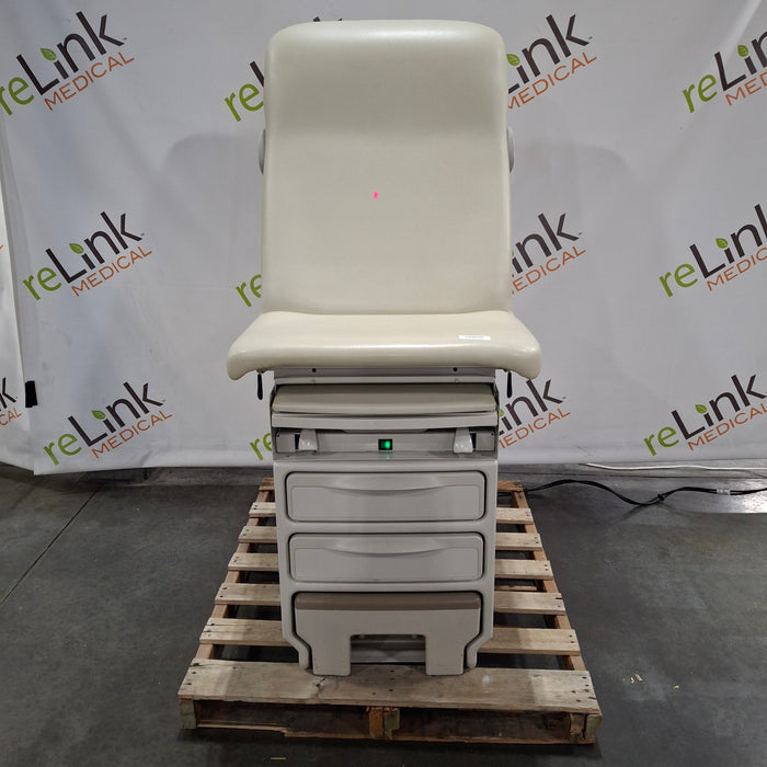 Midmark Midmark 204 Exam Table Exam Chairs / Tables reLink Medical