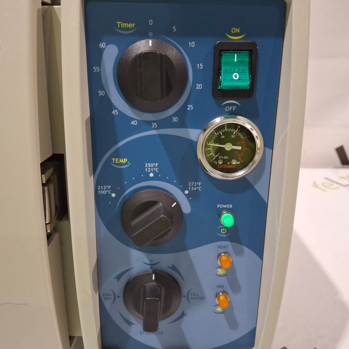 Tuttnauer Valueklave 1730 Autoclave Sterilizer