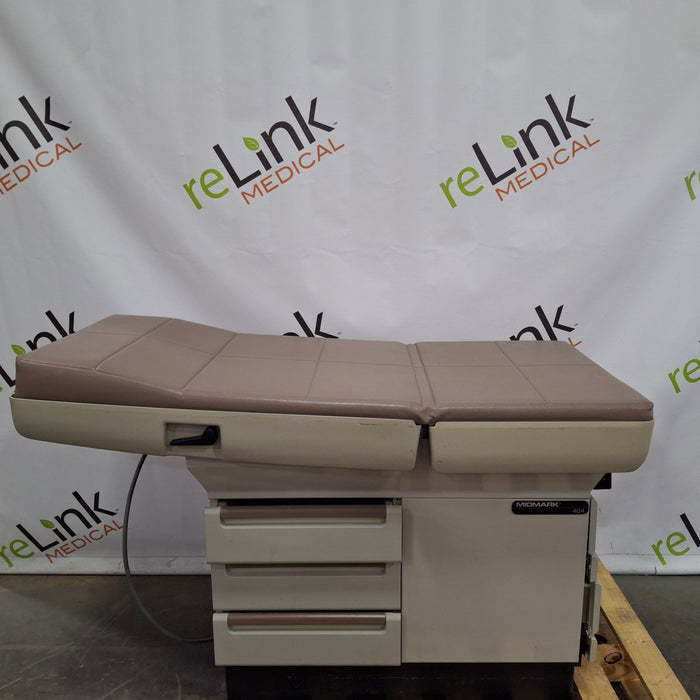 Midmark 404 Exam Table