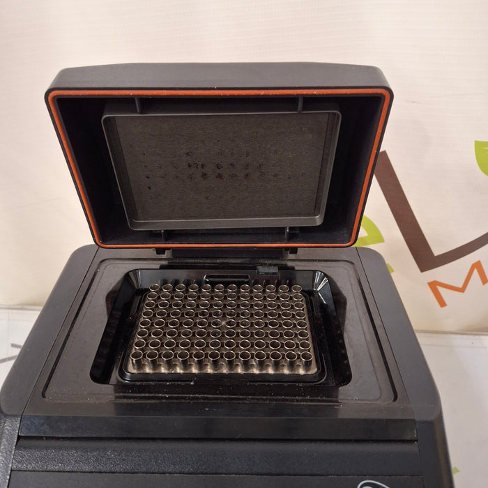 Bio-Rad PTC-200 Thermal Cycler