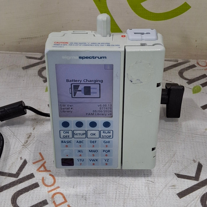 Baxter Sigma Spectrum 6.05.13 with B/G Battery Infusion Pump