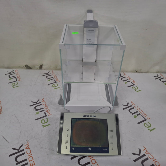 Mettler-Toledo, Inc. XP105 Analytical Balance Scale