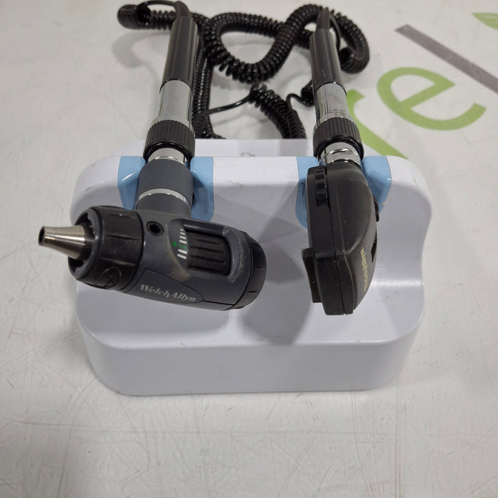 Welch Allyn 777 w/Heads Ophthalmoscope/Otoscope Wall Transformer