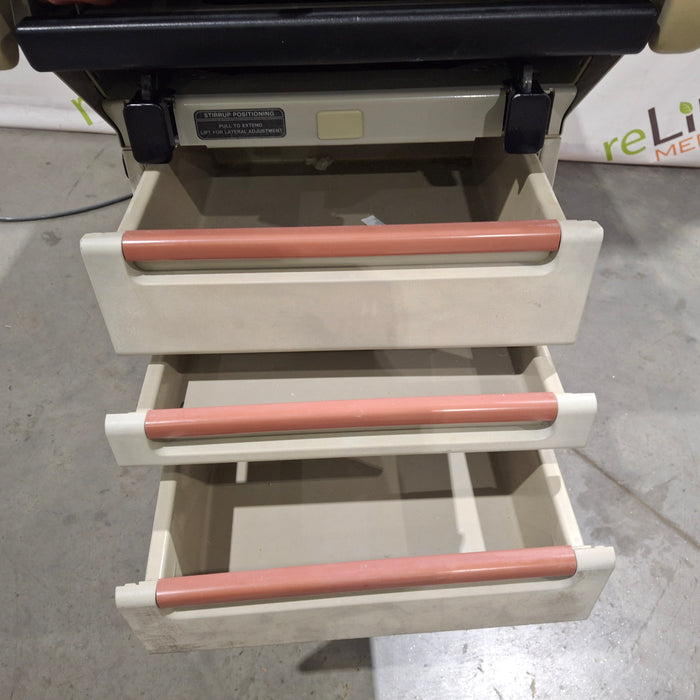 Midmark Midmark 404 Exam Table Exam Chairs / Tables reLink Medical