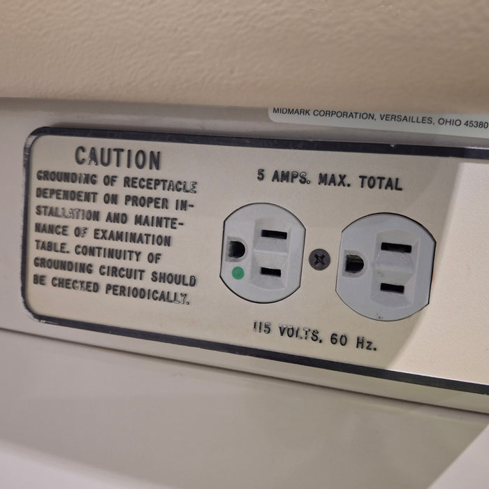 Midmark Midmark 404 Exam Table Exam Chairs / Tables reLink Medical