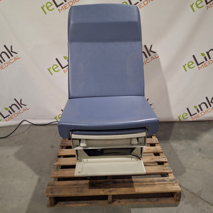 Midmark 222 Procedure Chair