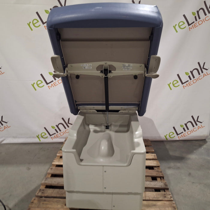 Midmark 222 Procedure Chair