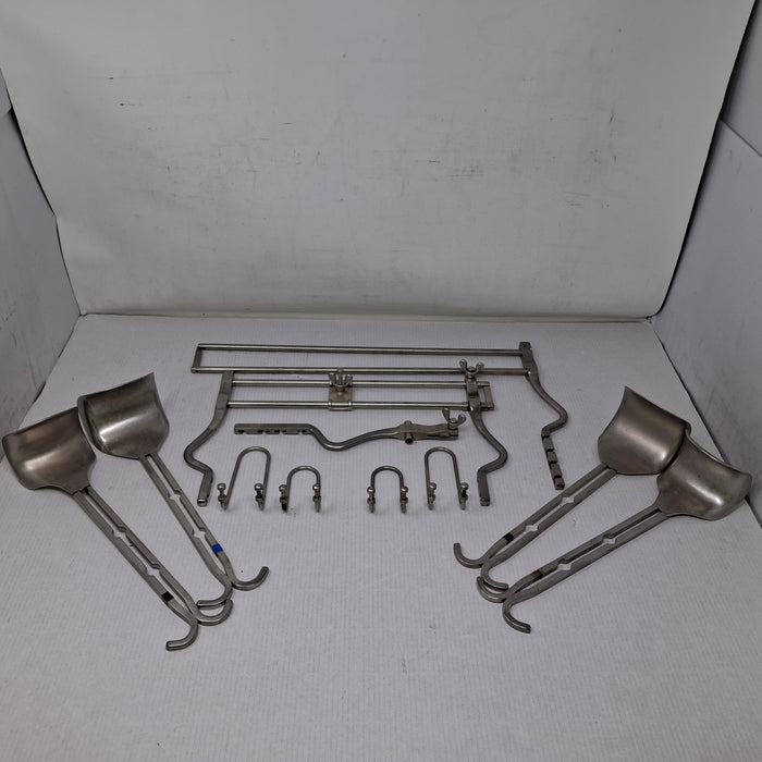 Balfour Retractor Set