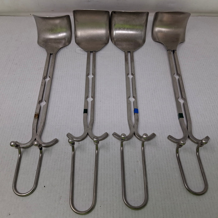 Balfour Retractor Set