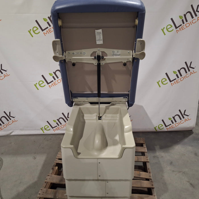 Midmark 222 Procedure Chair