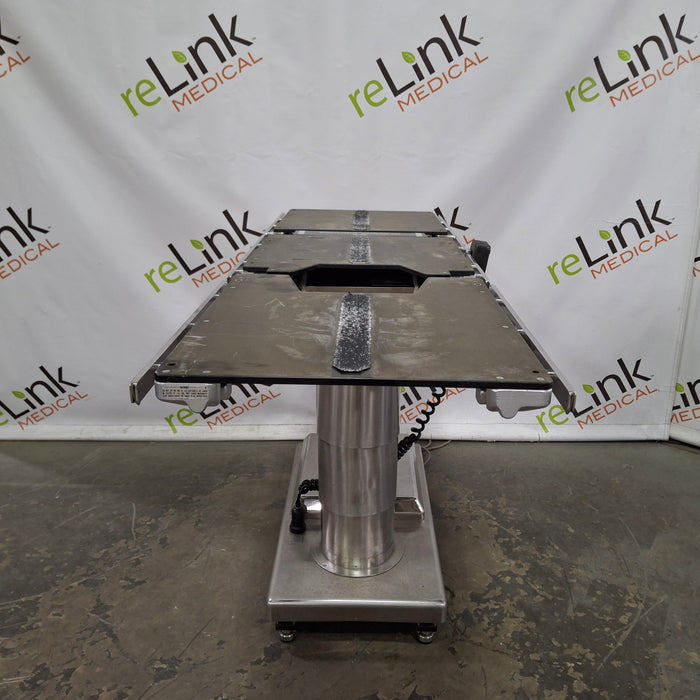 Skytron 6500HD Surgical Table