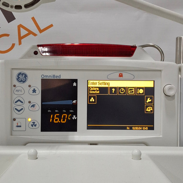 Datex-Ohmeda Giraffe Omnibed Infant Incubator/Warmer