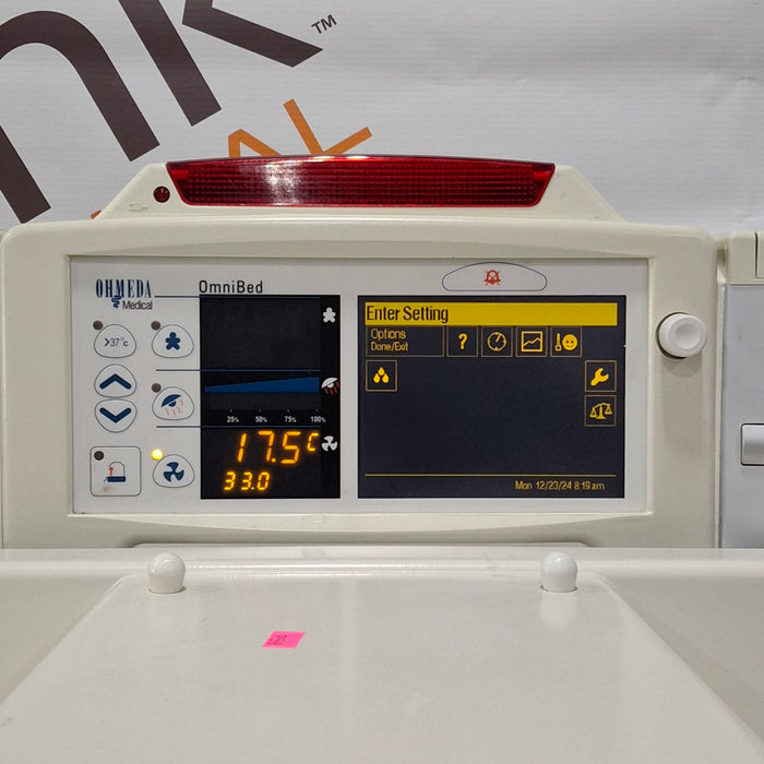 Datex-Ohmeda Giraffe Omnibed Infant Incubator/Warmer