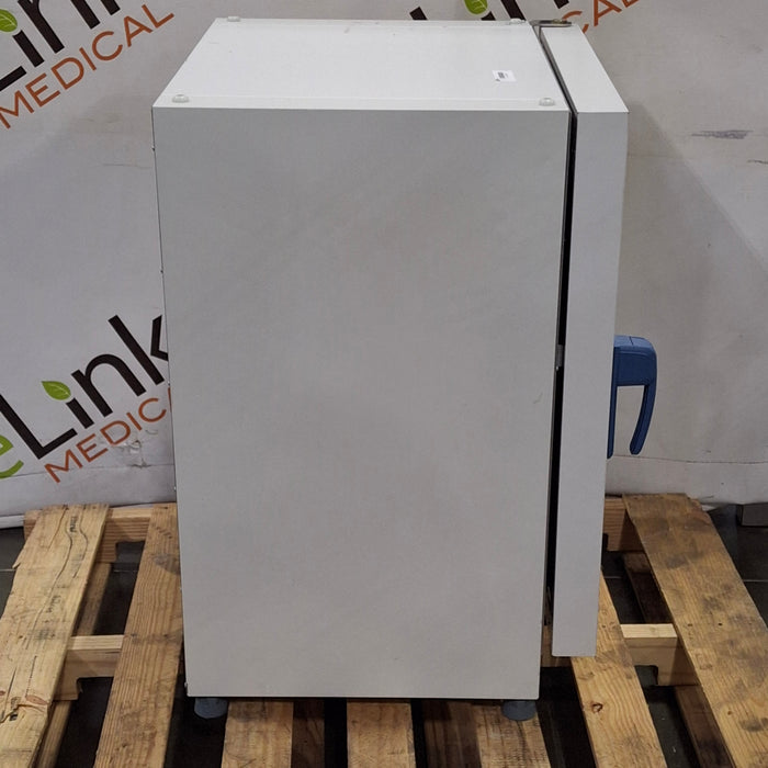 Thermo Scientific Thermo Scientific Heratherm IGS100 Incubator Research Lab reLink Medical