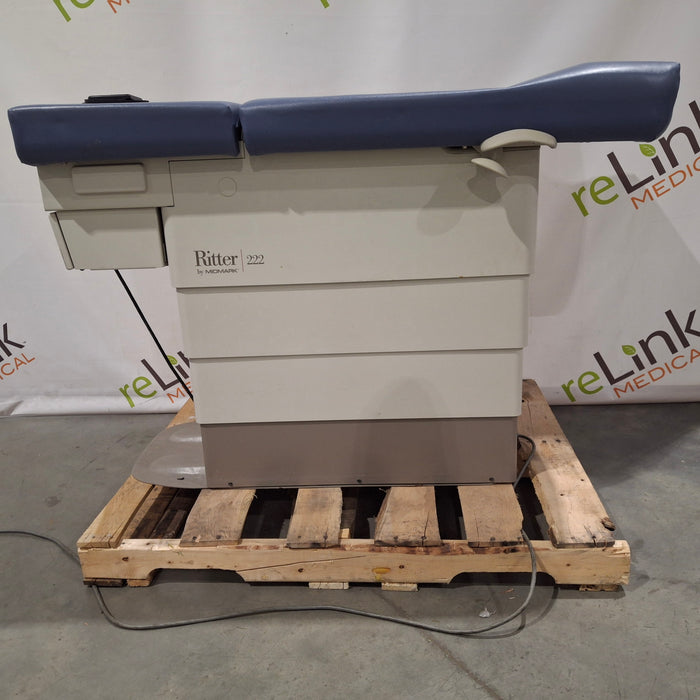 Midmark Midmark 222 Procedure Chair Exam Chairs / Tables reLink Medical
