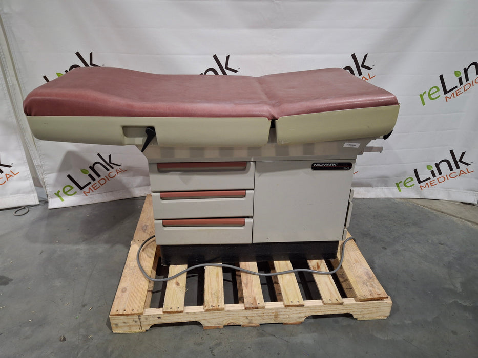 Midmark 400 Pediatric Exam Table