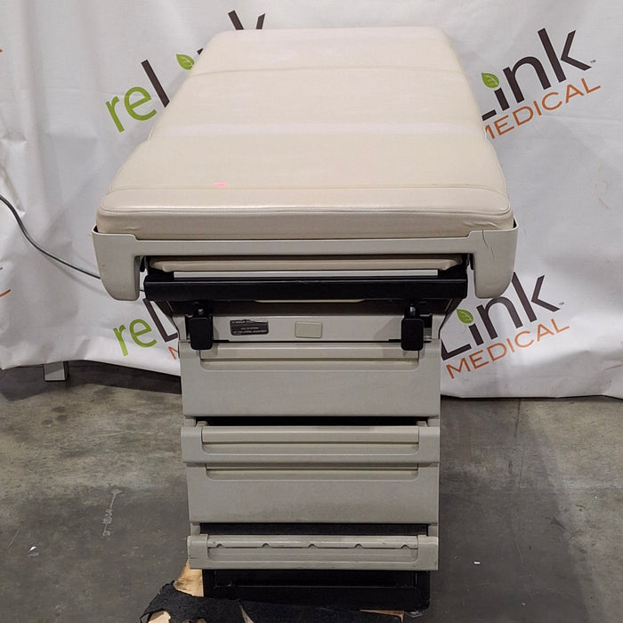 Midmark 404 Exam Table