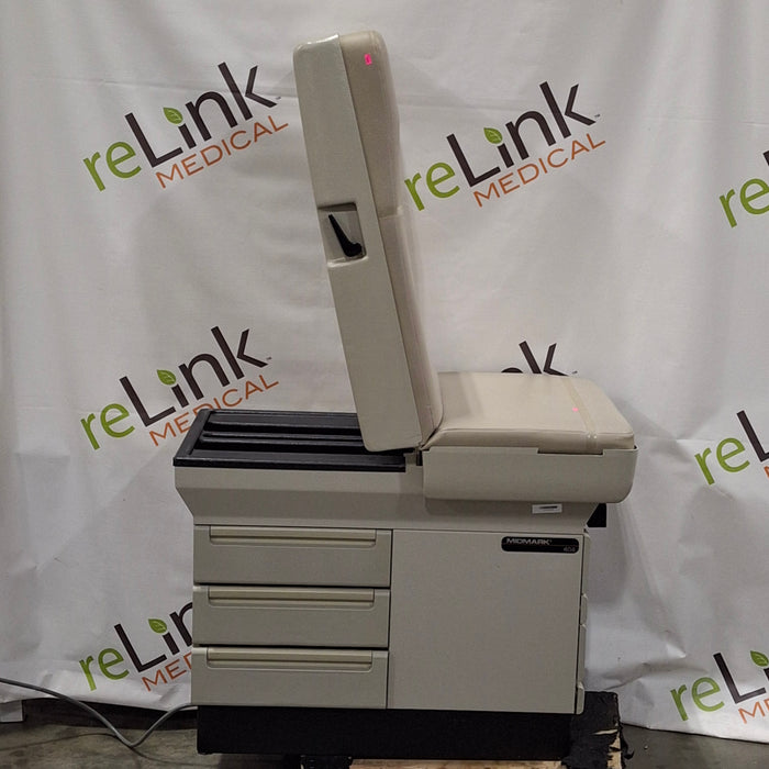 Midmark 404 Exam Table