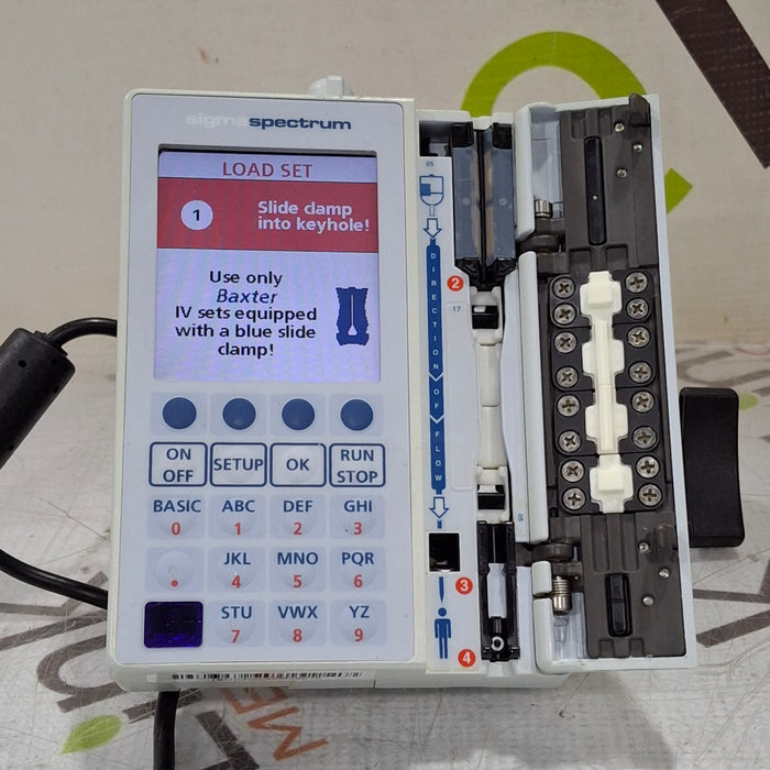 Baxter Sigma Spectrum 6.05.13 with B/G Battery Infusion Pump