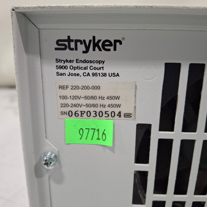 Stryker X8000 Light Source