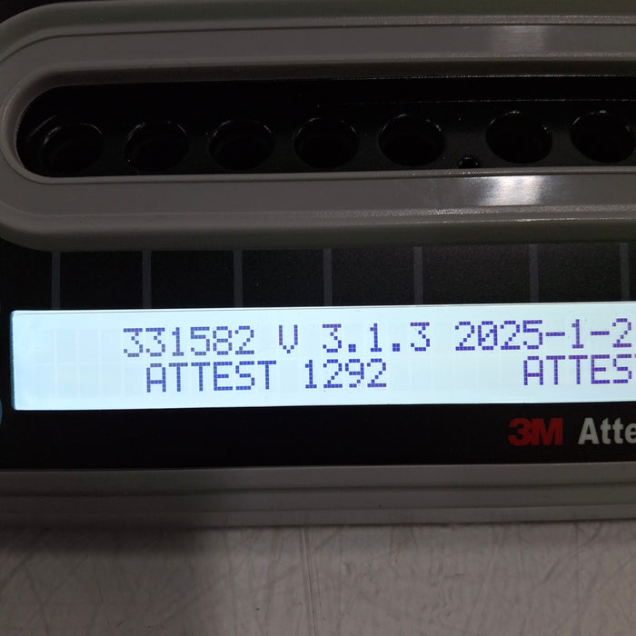 3M Attest Auto-Reader 390 Incubator
