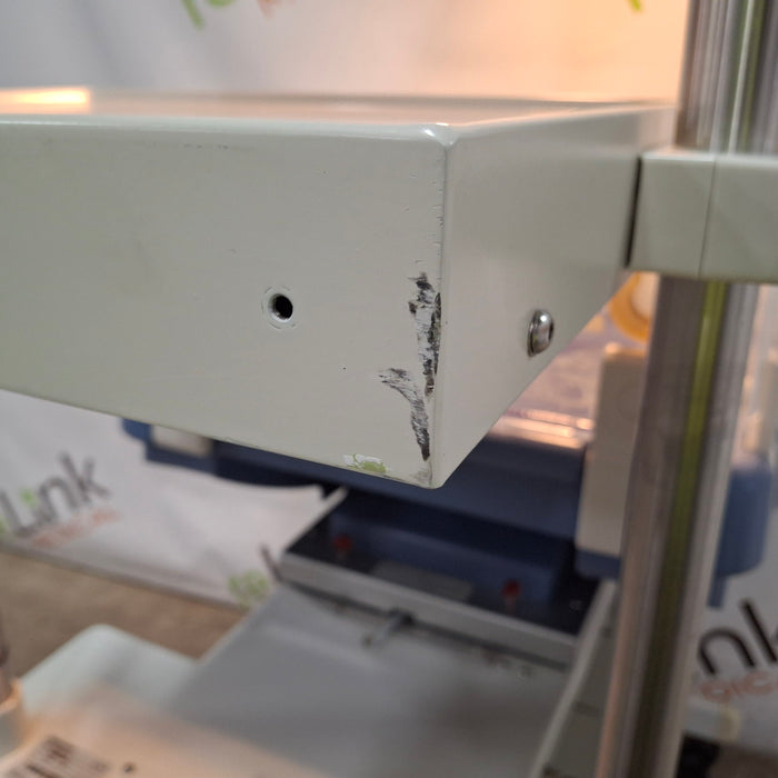 Draeger Medical Babytherm 8010 Infant Warmer