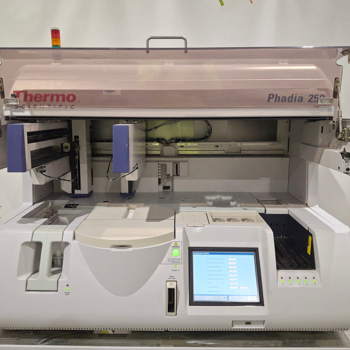 Thermo Scientific Phadia 250 Immunoassay Analyzer