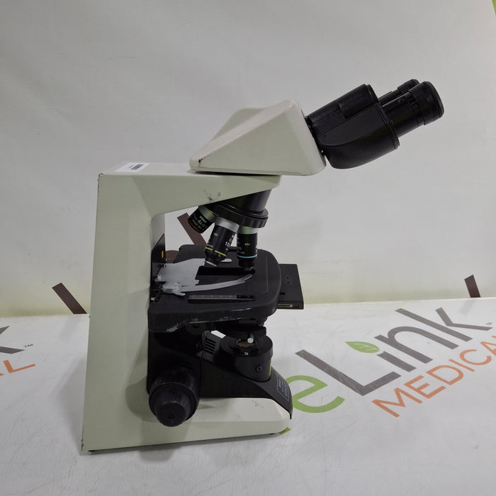 Nikon E200 Eclipse Microscope