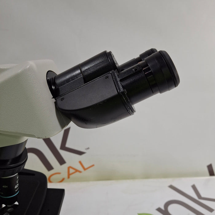 Nikon E200 Eclipse Microscope